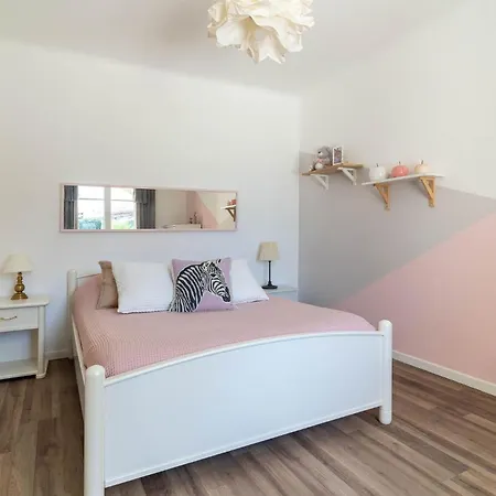 Beautiful In With Wifi Holiday home