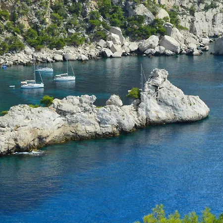 Beautiful In With Wifi Holiday home Marignane